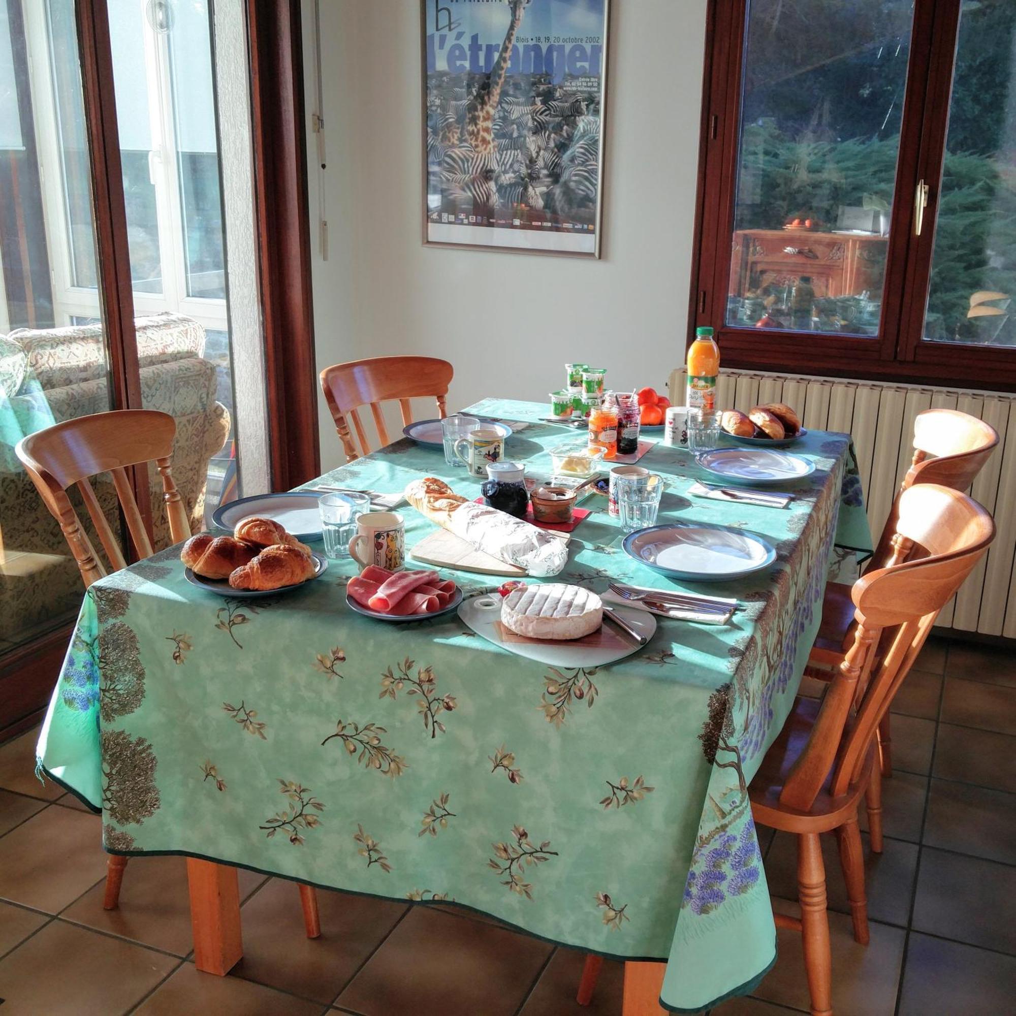 Le Petit Lac Bourganeuf Zewnętrze zdjęcie